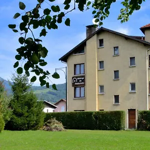 https://auberge-de-costaroche.hotels-rhonealpes.com