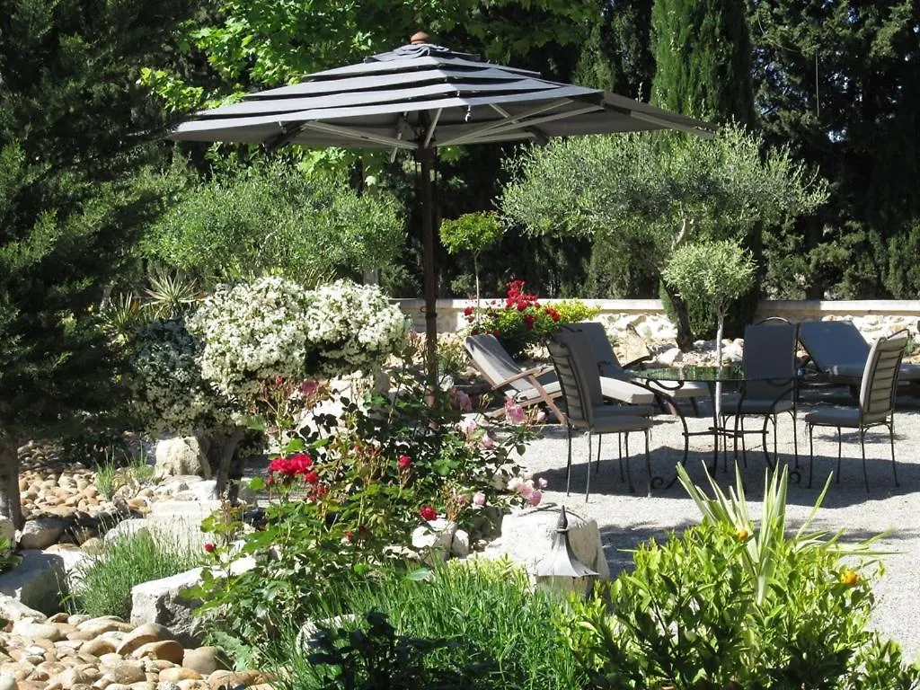 ***** Bed & Breakfast Le Mas Vieux Graveson France