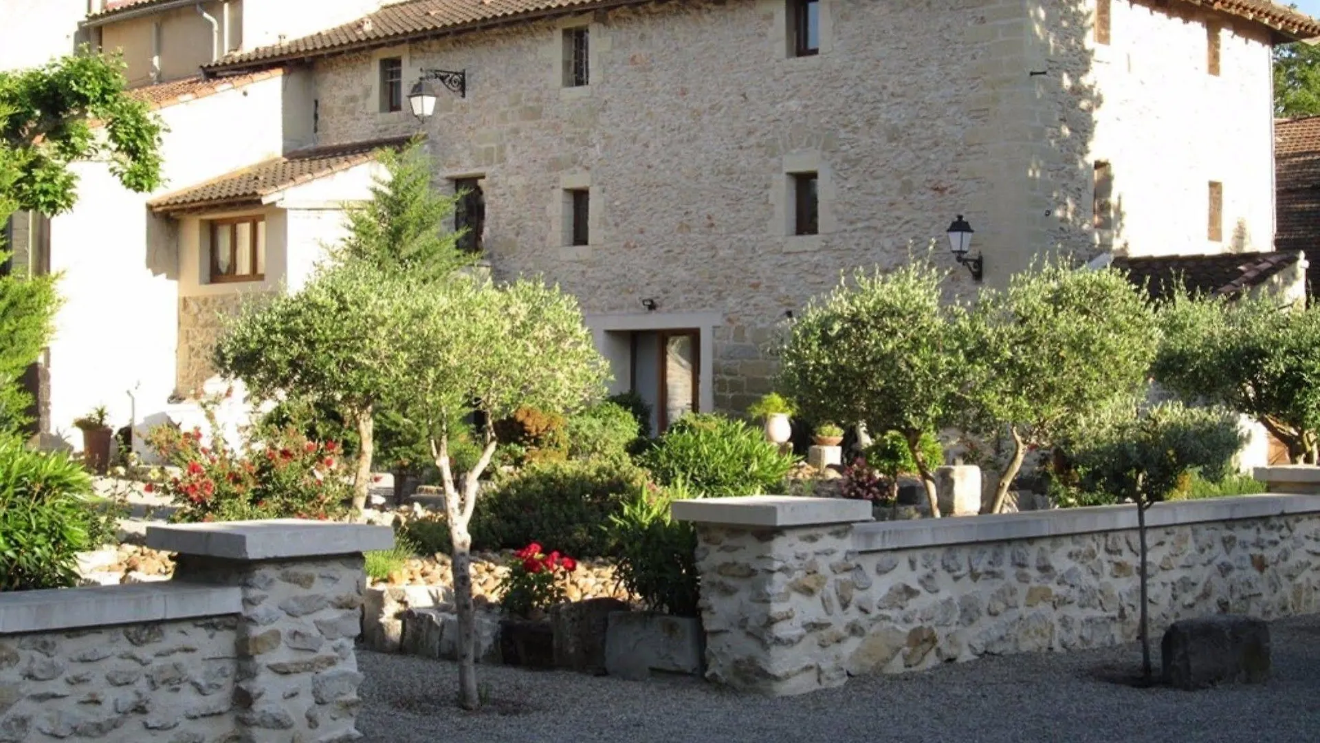 Bed & Breakfast Le Mas Vieux Graveson